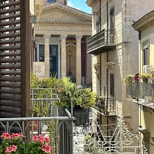 Maison Opéra Appartement Palerme